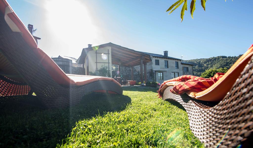 Arbores De Lenda Hotell A Veiga  Exteriör bild